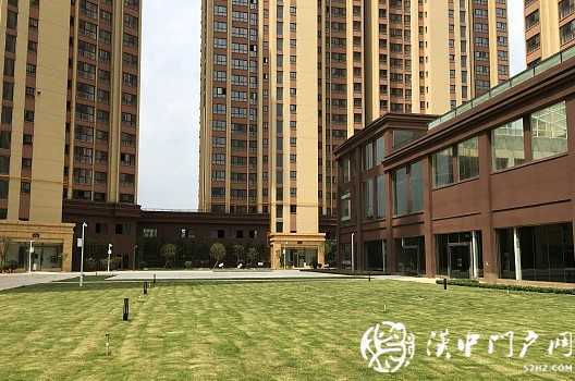 业主投诉汉中清水湾新房交付问题多，住建局叫停违规交房