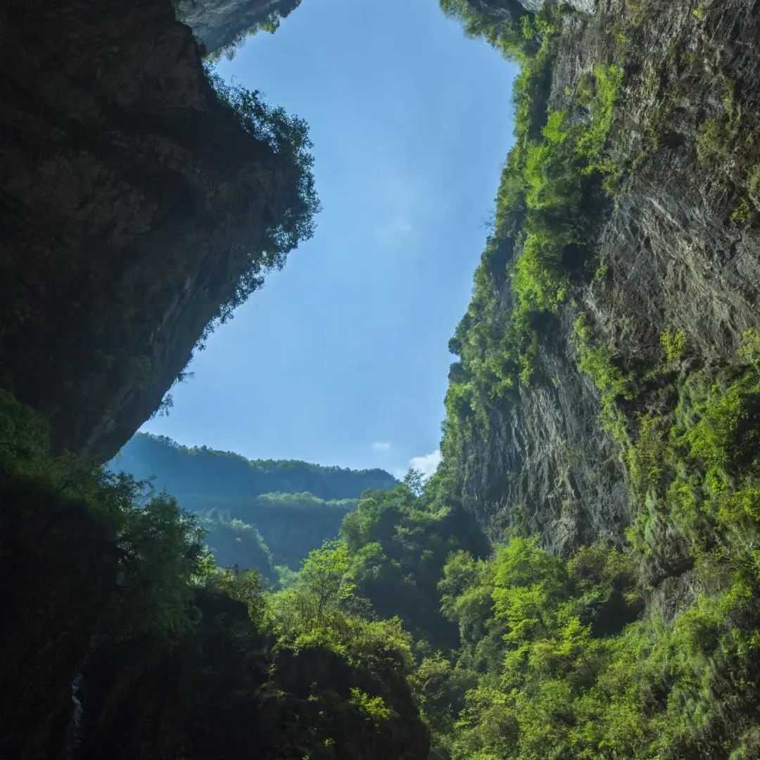 提议将汉中“天坑群”列入中国六大名洞！