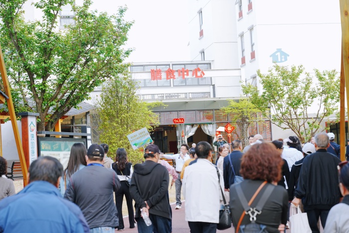 “西汉携手 乐游享老”旅居首发团抵达汉中