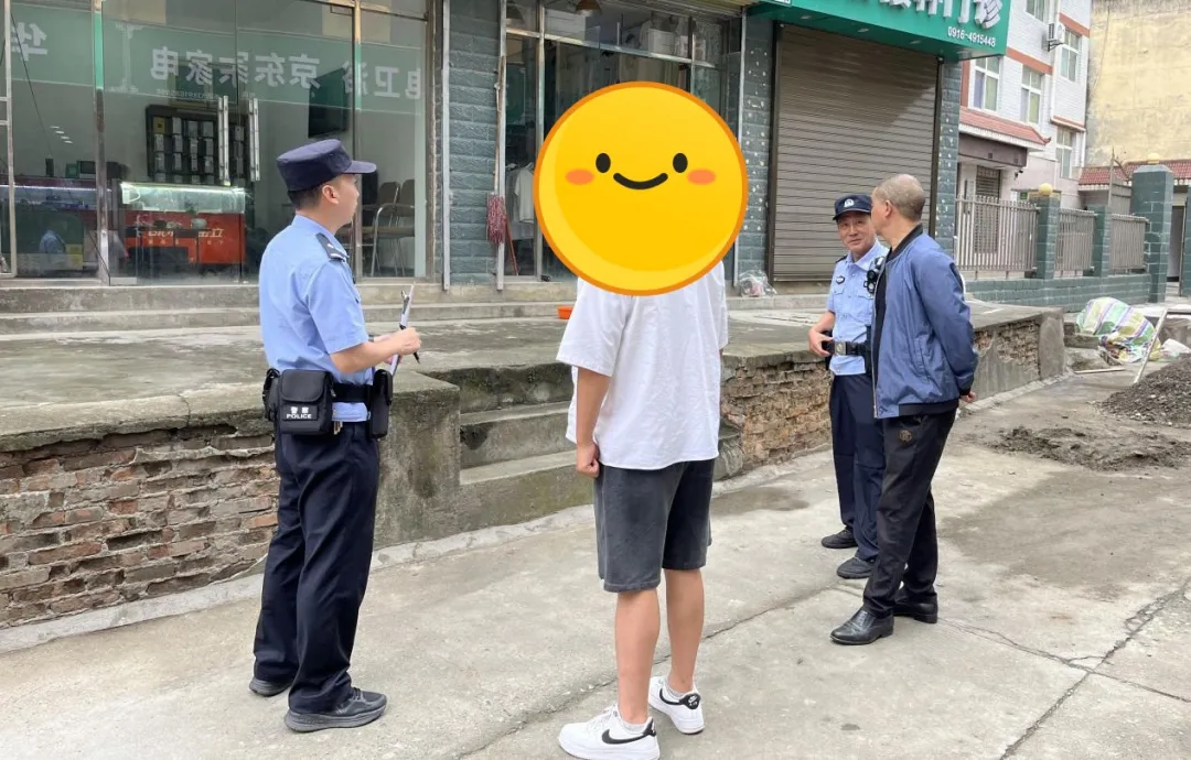 小伙任性离家出走，汉中民警深山寻回